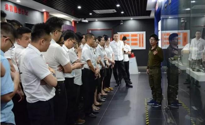 實戰(zhàn)實操|(zhì)雅駿瓷磚開展消防演練，關(guān)注消防安全！ 駿善俊美 雅駿瓷磚 2019-06-13 09:07